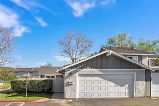 Photo #2: OC26046636 Listing 