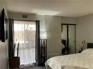 Photo #4: OC26046696 Listing 