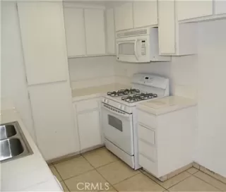 Photo #2: OC26046964 Listing 