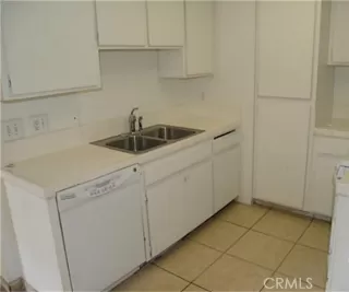 Photo #3: OC26046964 Listing 