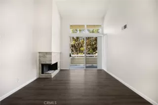 Photo #5: OC26046996 Listing 