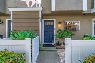 Photo #1: OC26047008 Listing