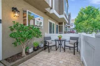 Photo #5: OC26047008 Listing