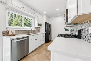 Photo #6: OC26047050 Listing 