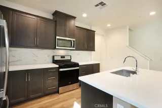 Photo #5: OC26048018 Listing 