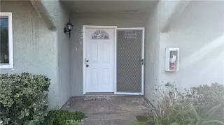 Photo #2: OC26048040 Listing 