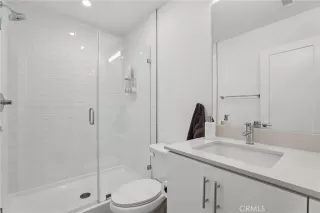 Photo #5: OC26048056 Listing 