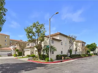 Photo #3: OC26048491 Listing 