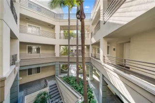 Photo #2: OC26048586 Listing 