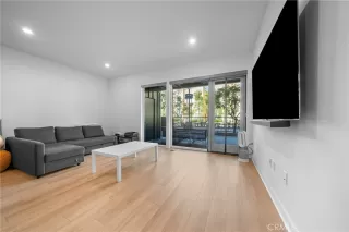 Photo #1: OC26048911 Listing 