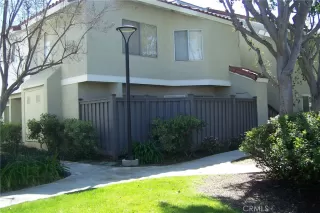 Photo #3: OC26048950 Listing 