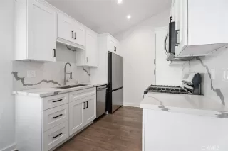 Photo #3: OC26049111 Listing 