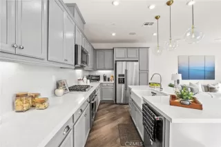 Photo #5: OC26049501 Listing 