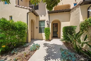 Photo #2: OC26049562 Listing 