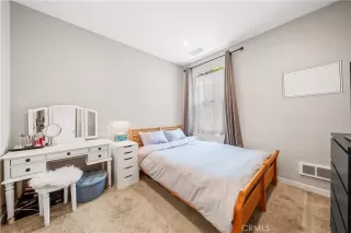 Photo #5: OC26049562 Listing 