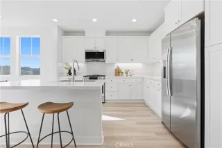 Photo #5: OC26050116 Listing 