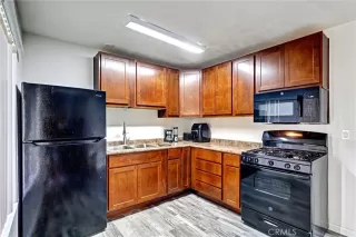 Photo #3: OC26050136 Listing 