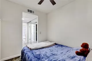 Photo #5: OC26050136 Listing 