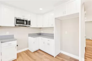 Photo #5: OC26050235 Listing 