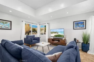 Photo #4: OC26050242 Listing 