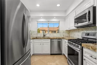 Photo #2: OC26050301 Listing 