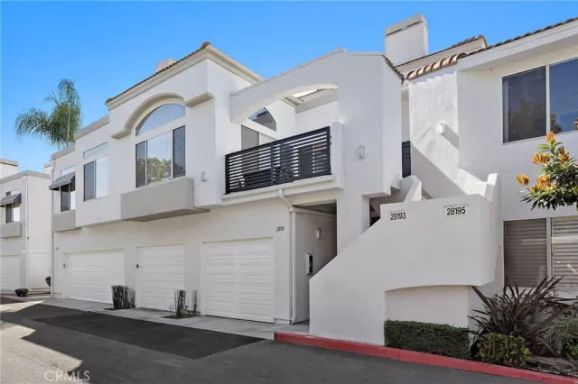 MLS: OC26050377 Condo For Sale