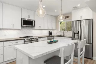 Photo #4: OC26050473 Listing