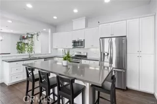 Photo #4: OC26050644 Listing 