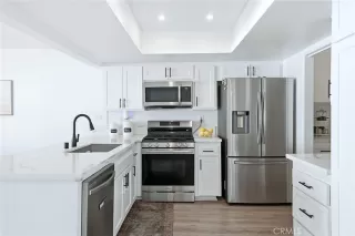 Photo #4: OC26050806 Listing