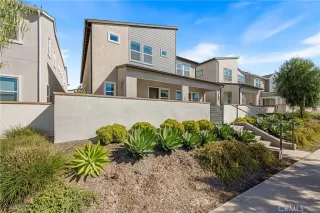 Photo #1: OC26050916 Listing 