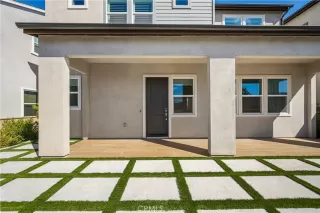 Photo #2: OC26050916 Listing 