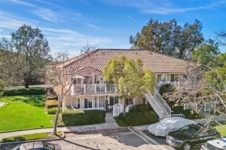 Photo #2: OC26051408 Listing 