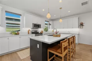 Photo #6: OC26051895 Listing 