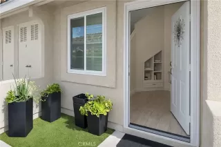 Photo #2: OC26051945 Listing 