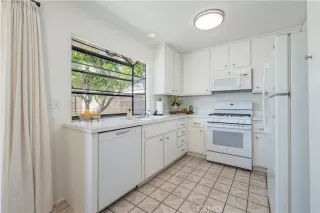 Photo #4: OC26052282 Listing 