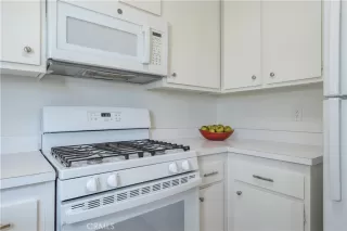 Photo #6: OC26052282 Listing 