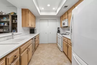 Photo #6: OC26052455 Listing 