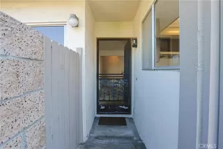 Photo #2: OC26052503 Listing 