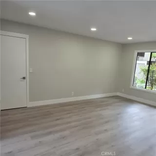 Photo #4: OC26052531 Listing 