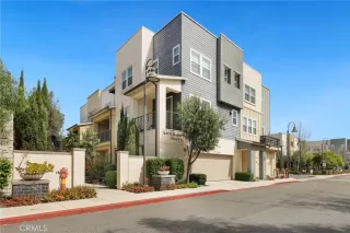 Photo #1: OC26052603 Listing 