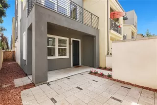 Photo #3: OC26052603 Listing 