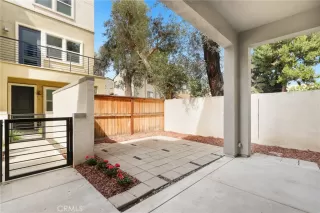 Photo #5: OC26052603 Listing 