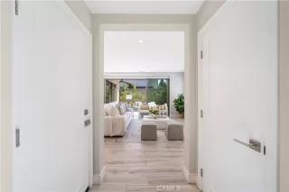 Photo #6: OC26053343 Listing