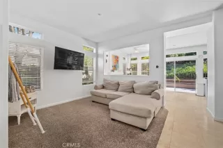 Photo #4: OC26053475 Listing 