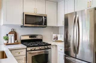 Photo #5: OC26053566 Listing 