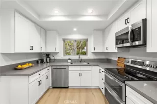 Photo #3: OC26053876 Listing 