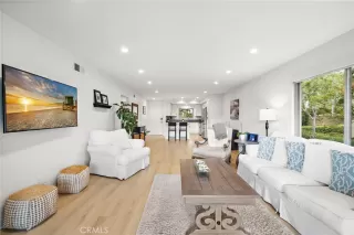 Photo #4: OC26053876 Listing 