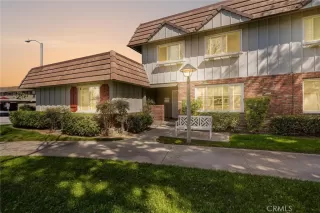 Photo #2: OC26053966 Listing