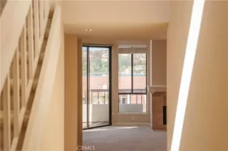 Photo #1: OC26053980 Listing 