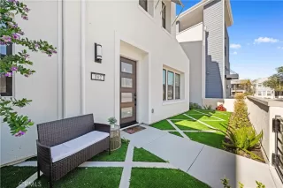 Photo #6: OC26054159 Listing 